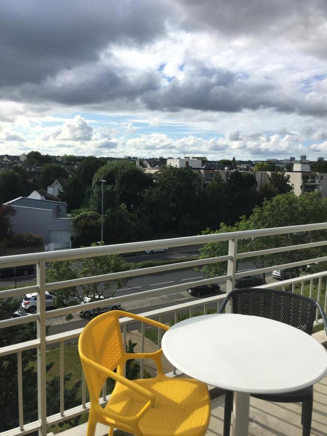 Aparthotel Domitys - Les Robes D'Airain Caen Esterno foto