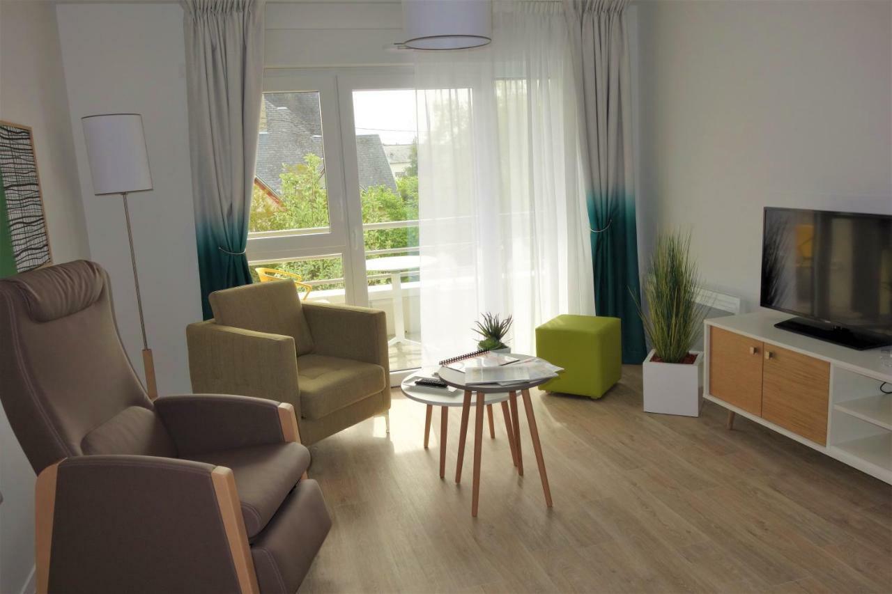 Aparthotel Domitys - Les Robes D'Airain Caen Esterno foto